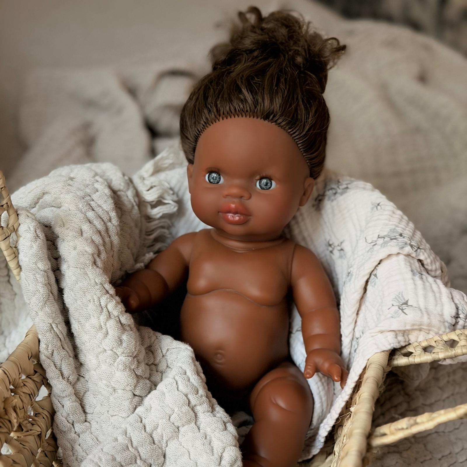 Puppe "Charlie" 34cm mit braunen Haaren und blauen Augen