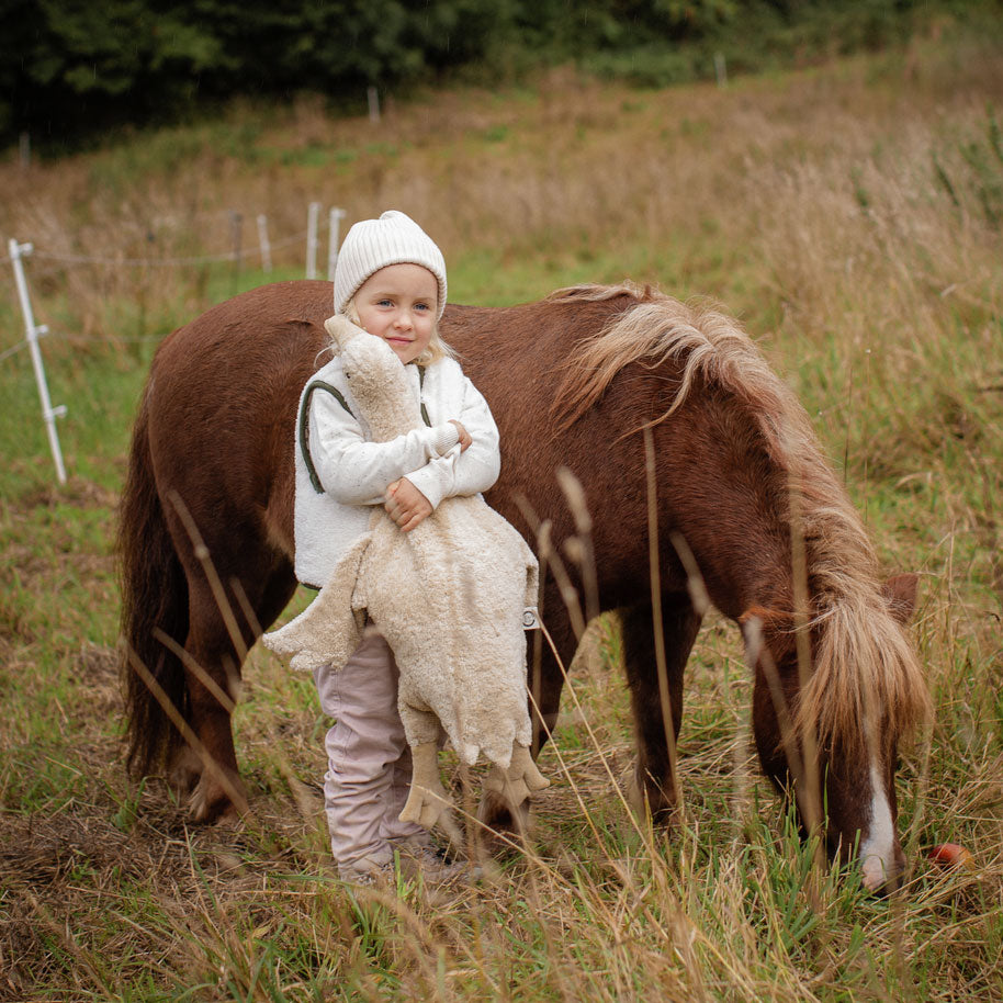Kuscheltier Gans leinen mit Wärmekissen - little something