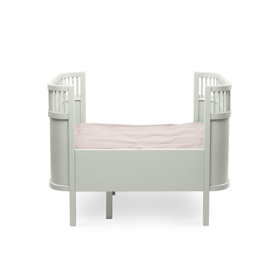 Babybett Sebra (inkl. Umbaumöglichkeit in ein Kinderbett) - Mist Green - little something