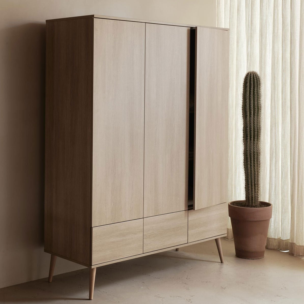 Kleiderschrank 3 - türig Flow - Honey Ash - little something