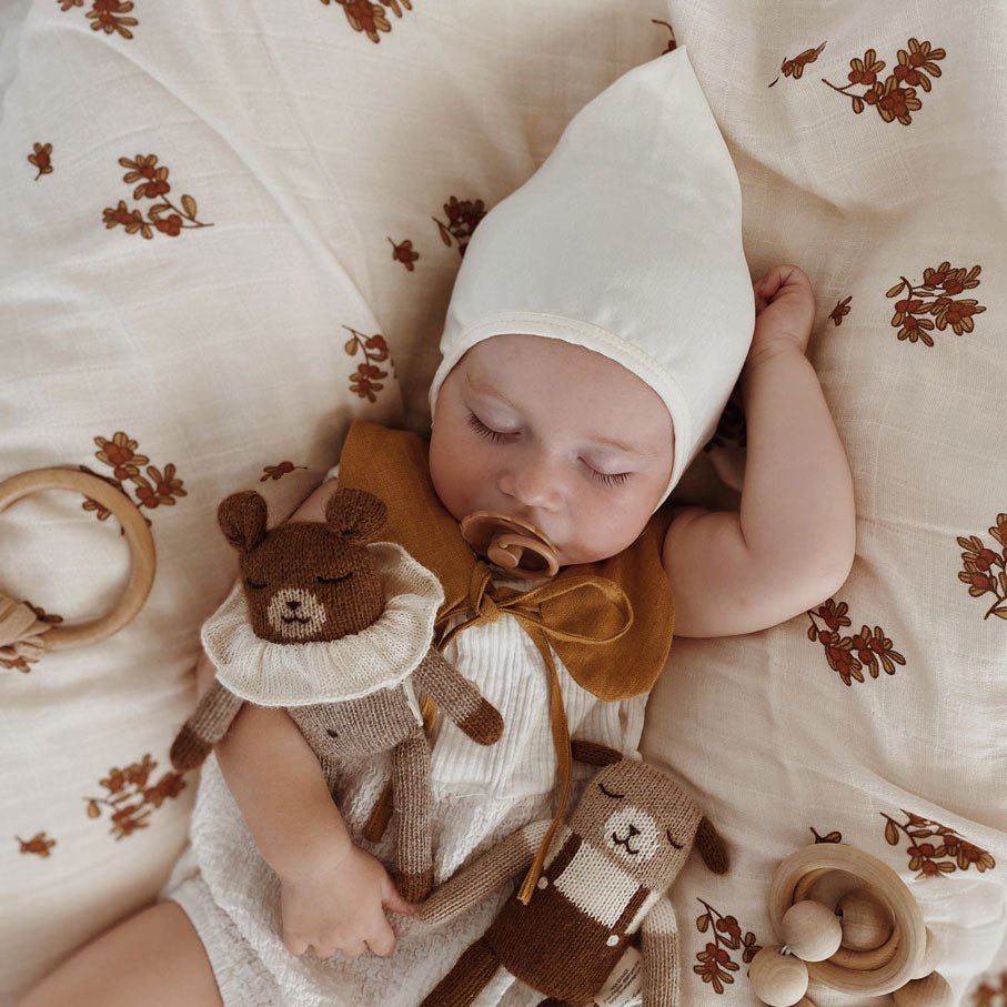 Kuscheltier Bär Strick "Teddy knit toy - oat pyjamas" - little something