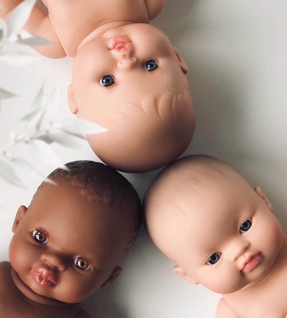 Puppe ohne Haare 34cm "Emilia" - little something