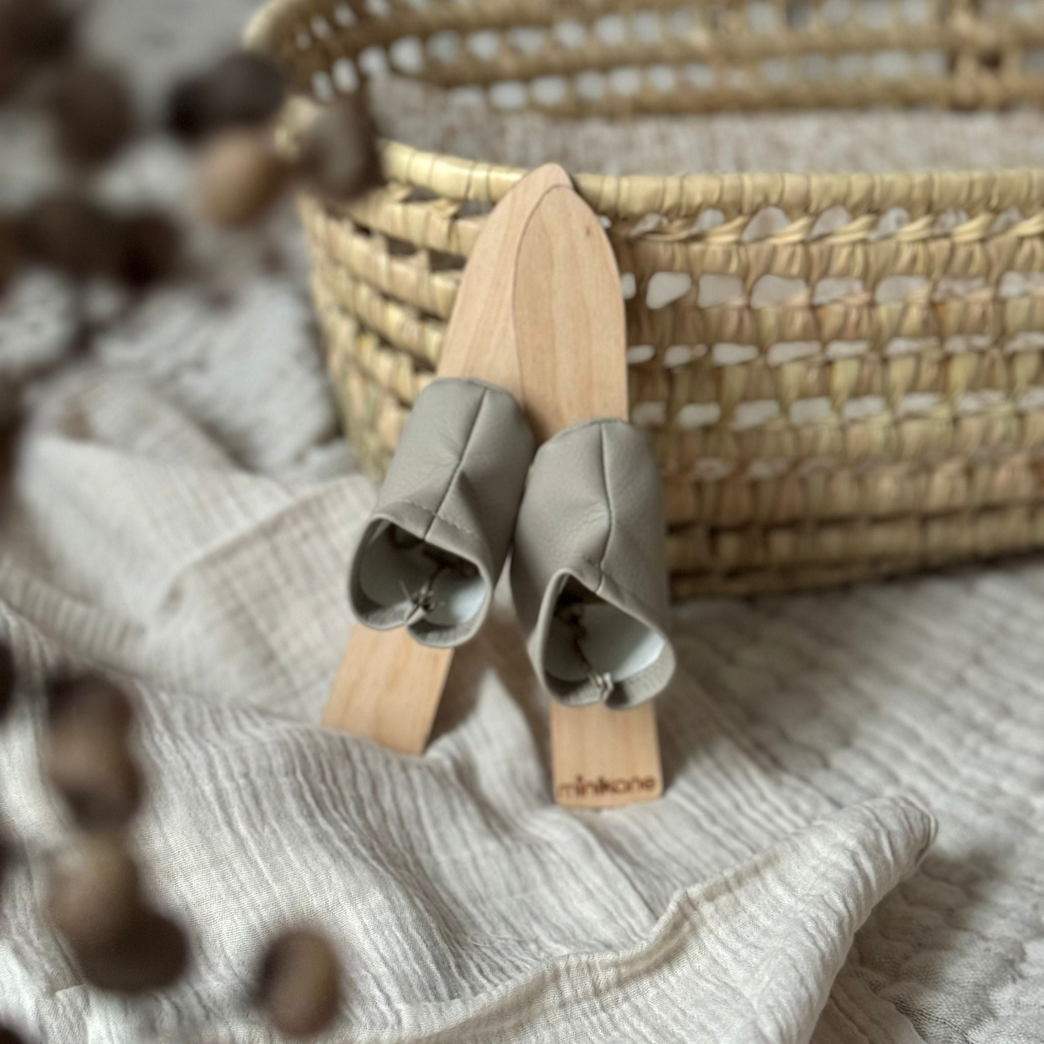 Puppenschuhe & Skier - little something