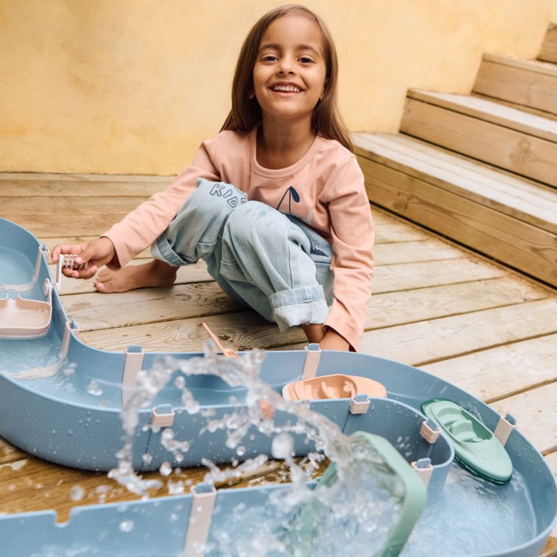 Wasserbahn "Cassian Waterway" - little something