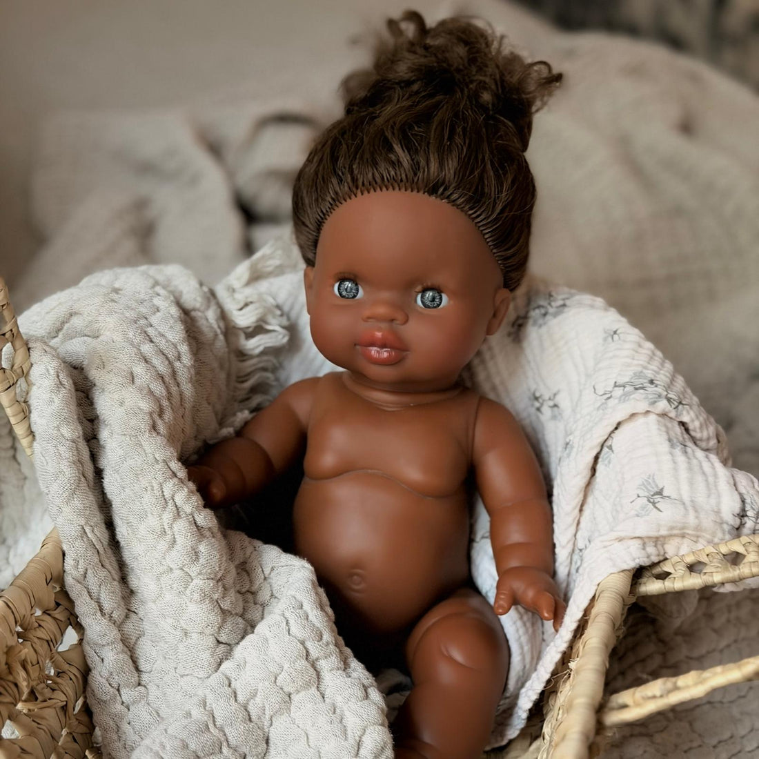 Puppe "Charlie" 34cm mit braunen Haaren und blauen Augen