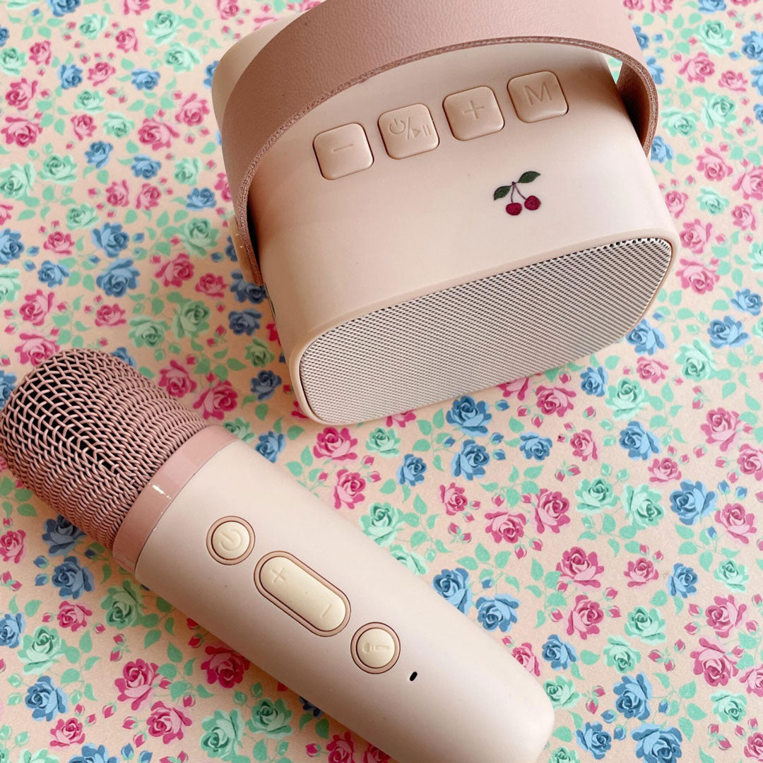 Konges Sløjd Kinder Karaoke Set - Cherry - little something