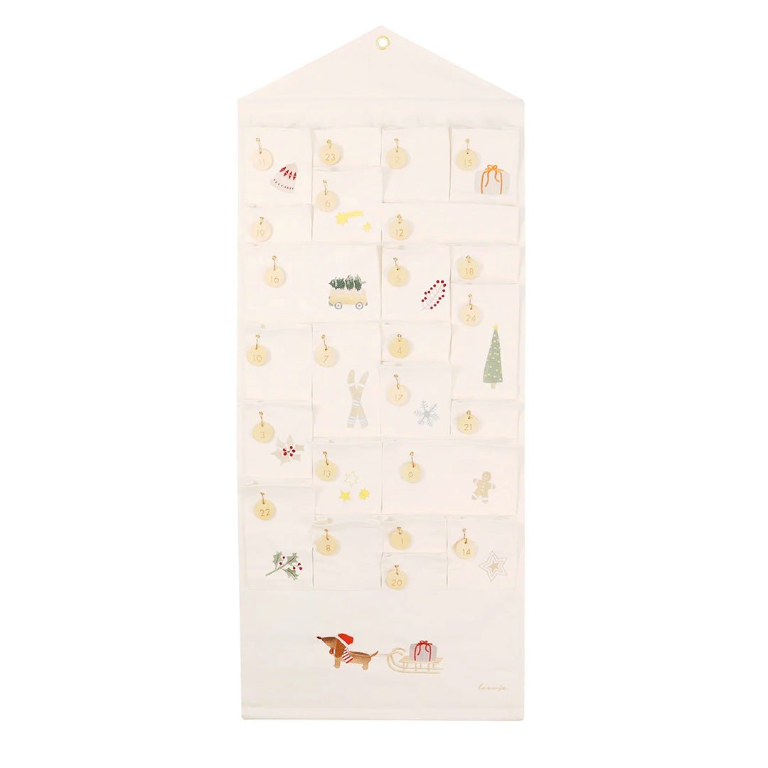 Adventskalender aus Stoff mit gestickten Illustrationen - little something