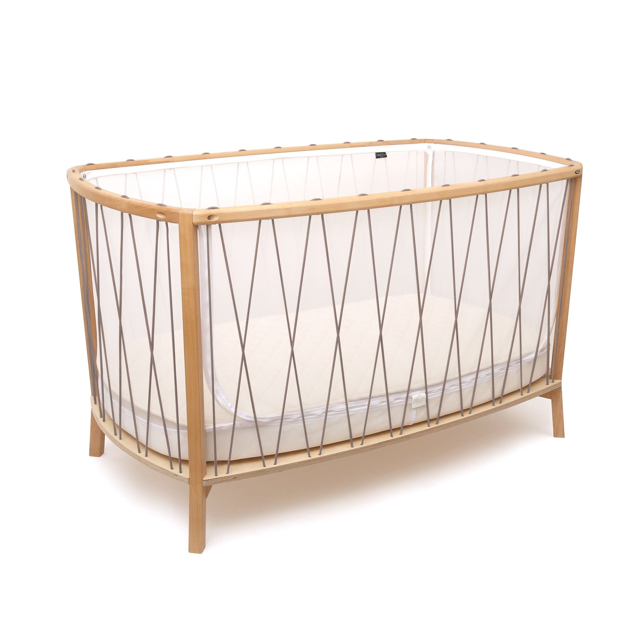 Babybett &quot;KIMI&quot; Hazelnut (umbaubar in ein offenes Babybett) - little something