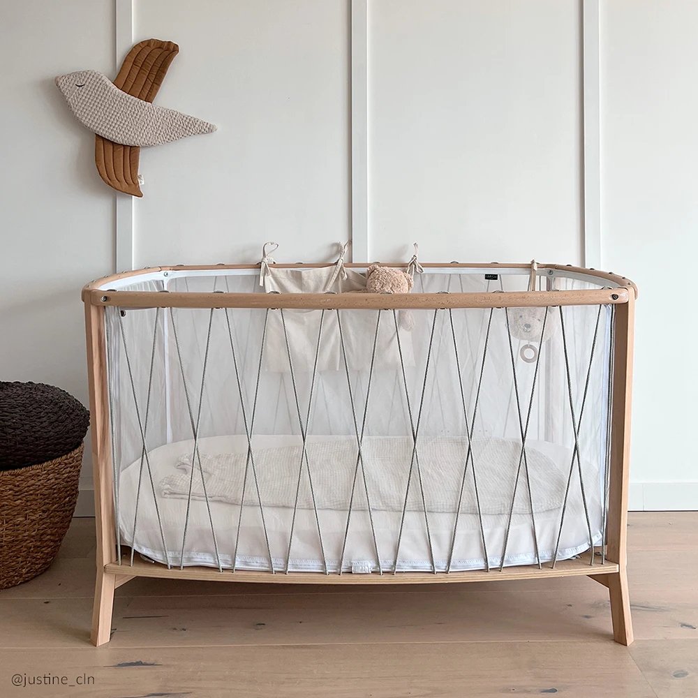 Babybett &quot;KIMI&quot; Lichen (mint) (umbaubar in ein offenes Babybett) - little something