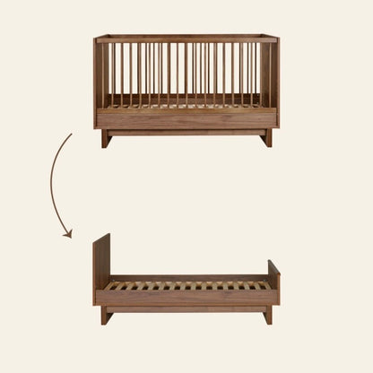 Babybett Kyo - Walnut 140x70cm (inkl. Umbaumöglichkeit in ein Kinderbett 140x70cm) - little something