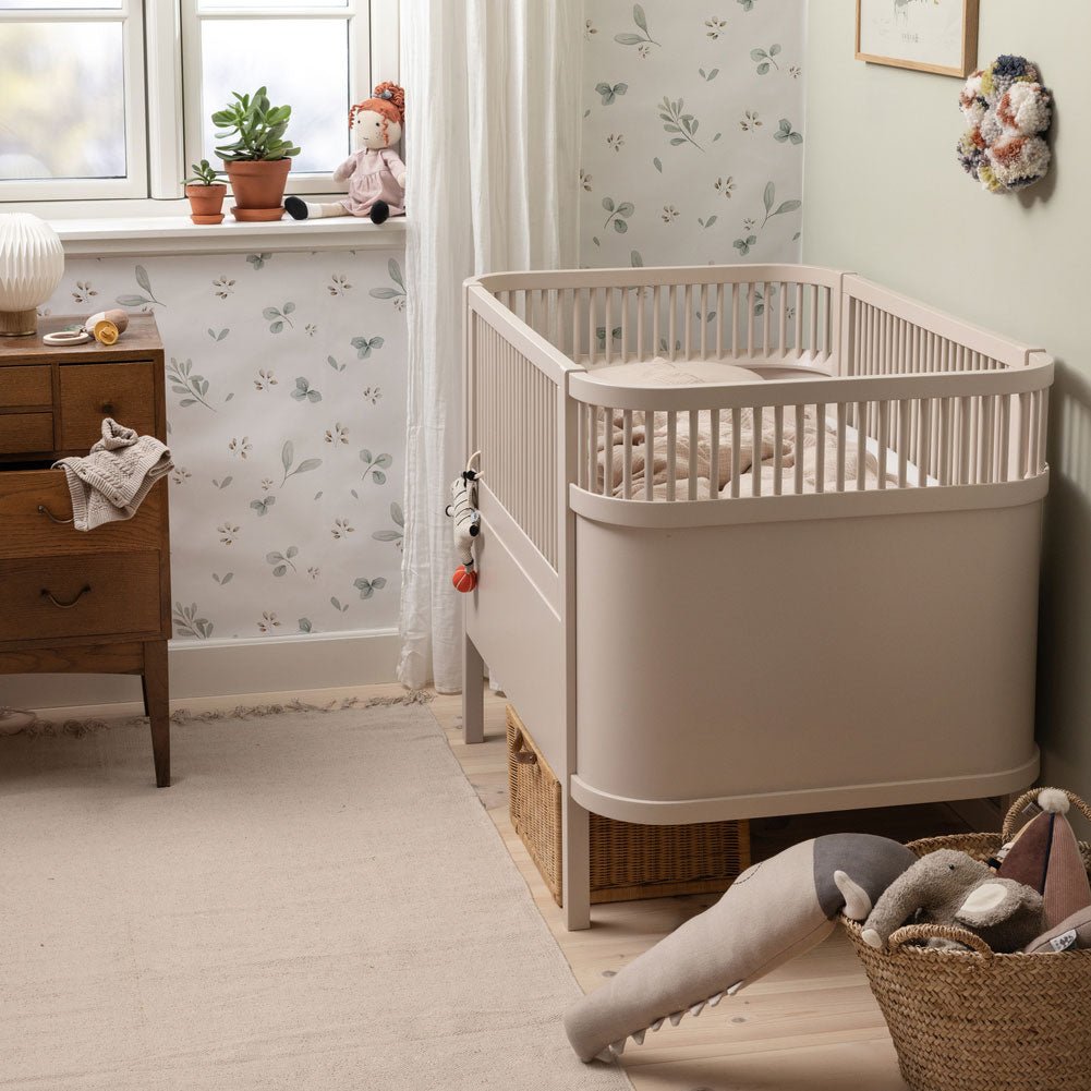 Babybett Sebra (inkl. Umbaumöglichkeit in ein Kinderbett) - Birchbark Rose - little something