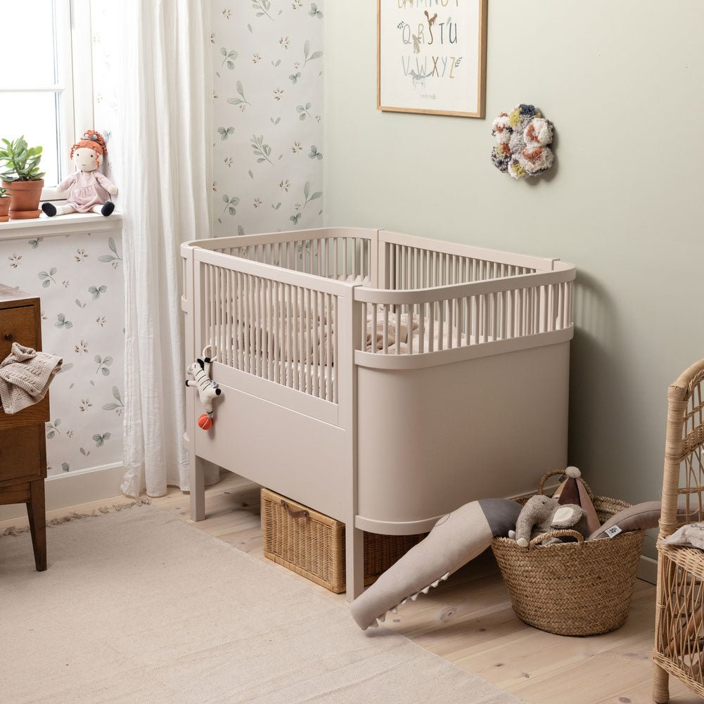 Babybett Sebra (inkl. Umbaumöglichkeit in ein Kinderbett) - Birchbark Rose - little something