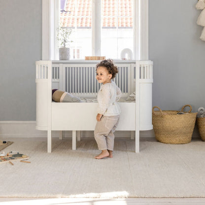 Babybett Sebra (inkl. Umbaumöglichkeit in ein Kinderbett) - Classic White - little something