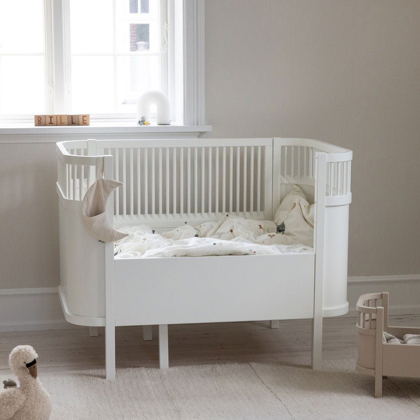 Babybett Sebra (inkl. Umbaumöglichkeit in ein Kinderbett) - Classic White - little something