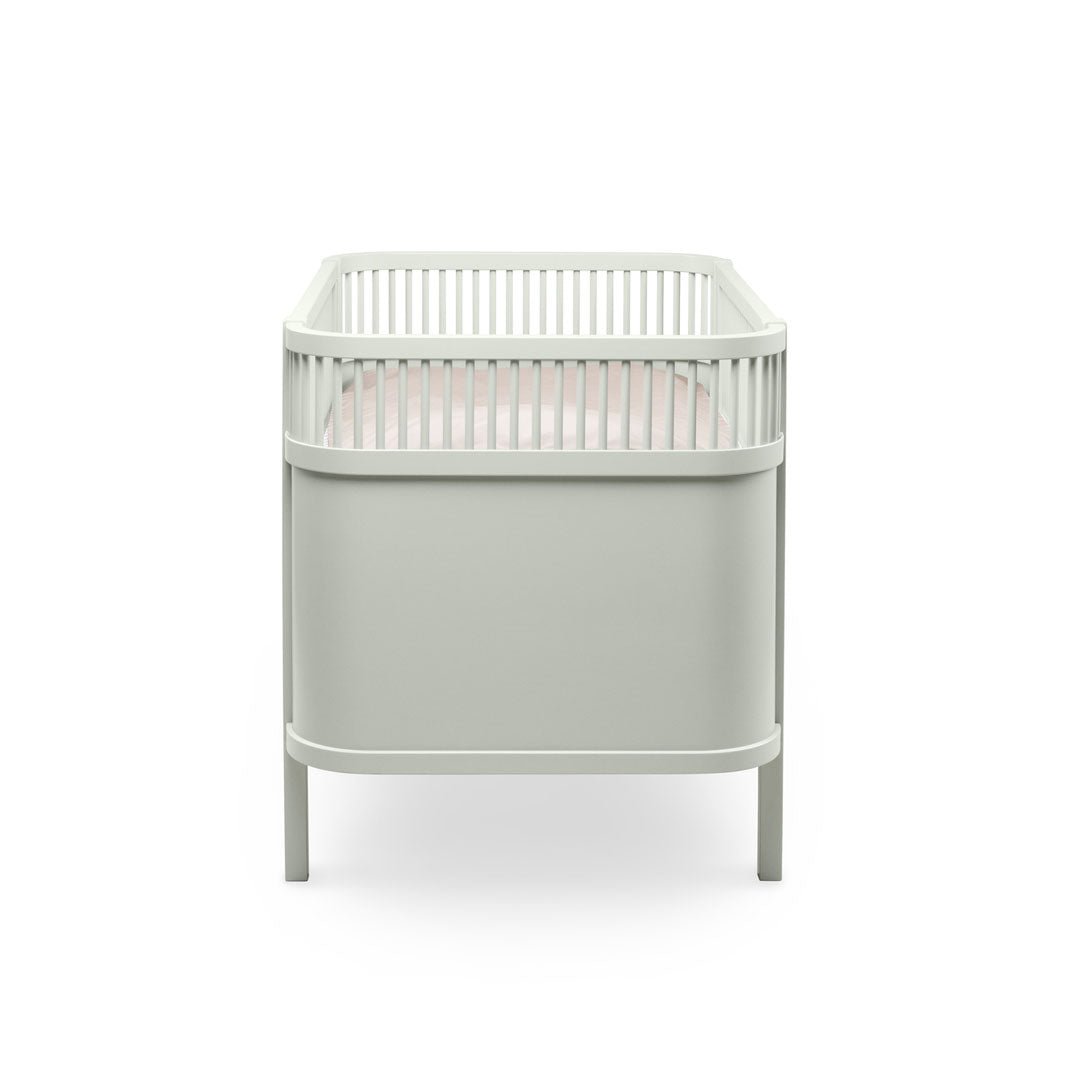 Babybett Sebra (inkl. Umbaumöglichkeit in ein Kinderbett) - Mist Green - little something