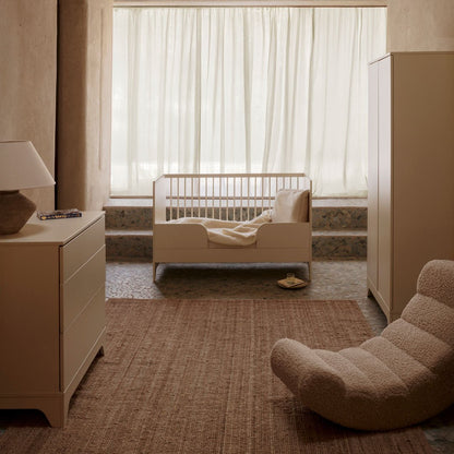 Babybett Tsugi - Butter 140x70cm (inkl. Umbaumöglichkeit in ein Kinderbett 140x70cm) - little something