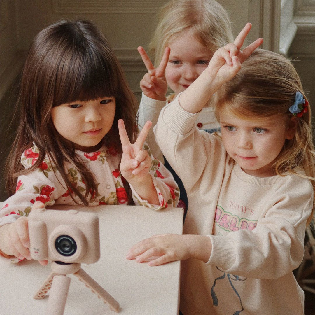 Digitalkamera für Kinder &quot;My First Camera&quot; - Cherry - little something