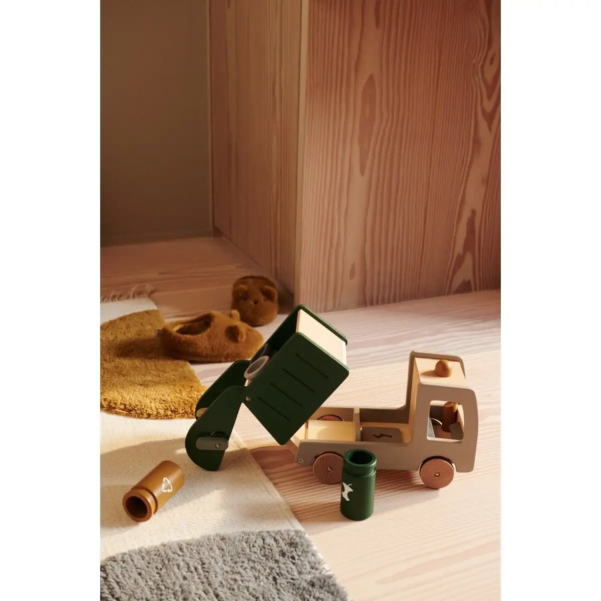 Irina Müllwagen Recycling Truck - little something