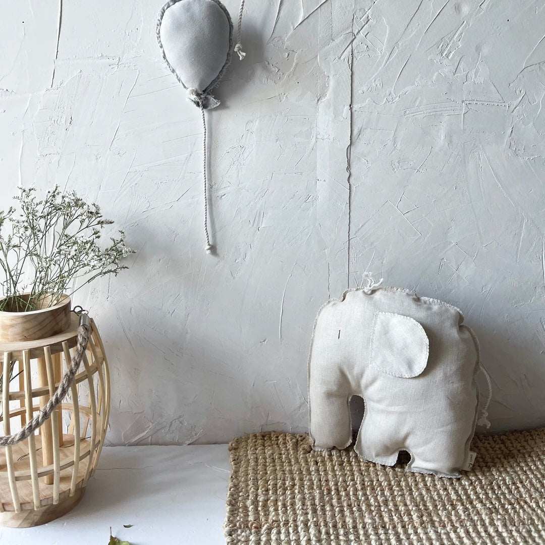 Kissen &amp; Kuscheltier Elefant &quot;Louis&quot; Wolle - little something