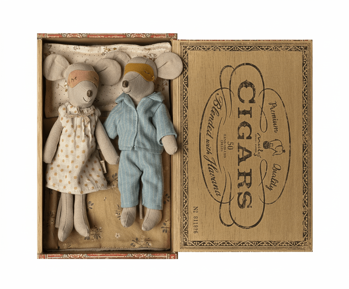 Mama &amp; Papa Mäuse in Zigarrenkiste - little something