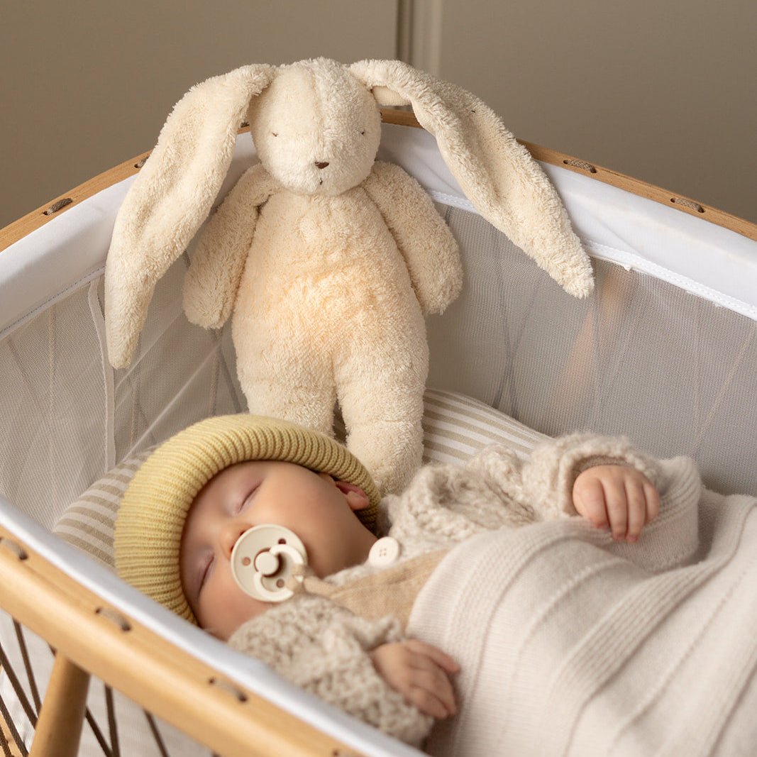 Moonie Hase 2.0 Organic Nachtlicht, Einschlafhilfe &amp; Kuscheltier - Sand natur - little something