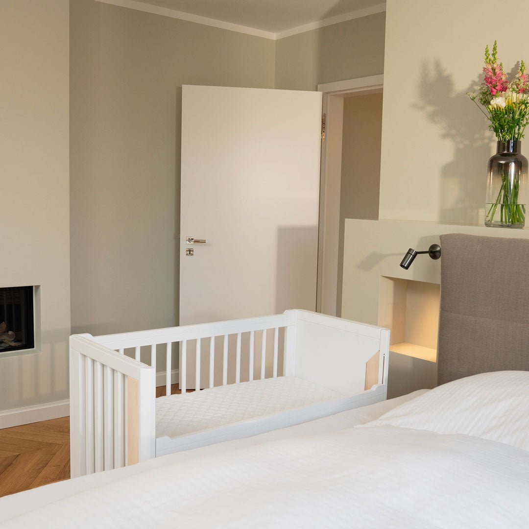 MoveMi® Babybett + Laufstall (inkl. Umbaumset in ein Beistellbett) - little something