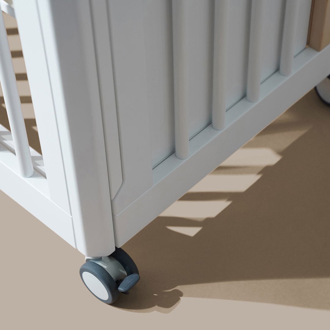 MoveMi® Babybett + Laufstall (inkl. Umbaumset in ein Beistellbett) - little something