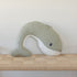 Reisekissen Wal "Whale Momo" aus Bio - Baumwolle - Eucalyptus Green - little something