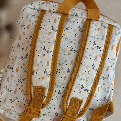 Rucksack mit integrierter Puppentrage &quot;Pomea&quot; - little something