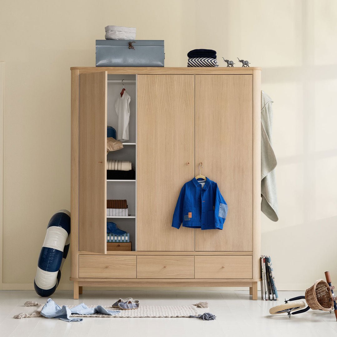 Wood Kleiderschrank, 3 - türig - Eiche - little something