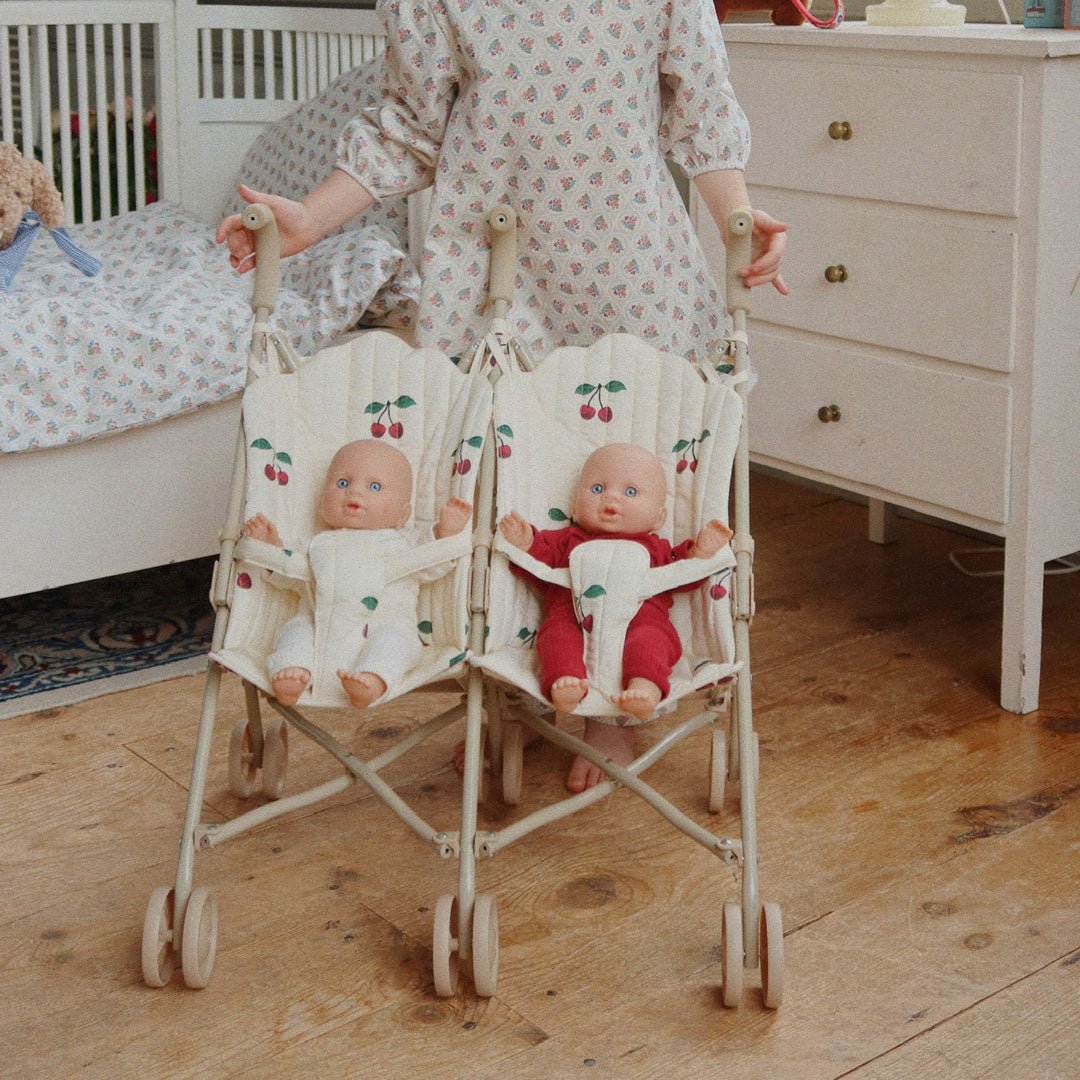 Zwillingspuppenwagen &quot;Twin Doll Stroller&quot; - Ma Grande Cerise - little something