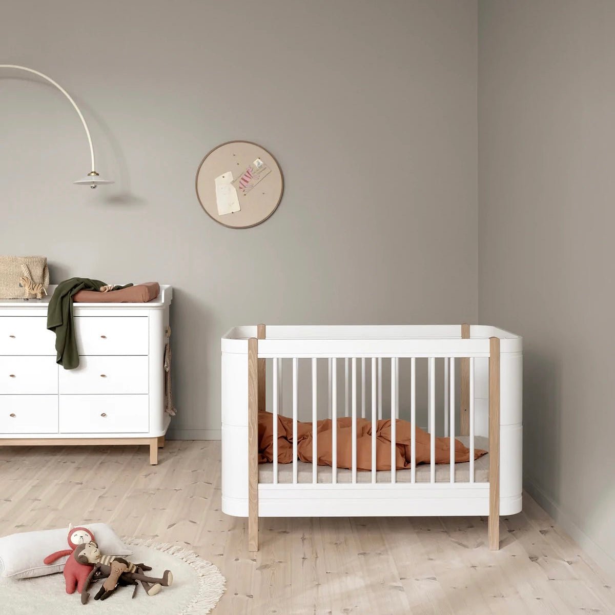 Babybett Wood Mini+ Basic (exkl. Umbauset zum Juniorbett) - little something