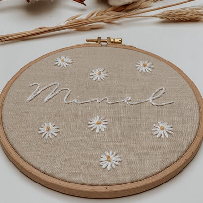 Benelle Personalisierter Stickring mit Blumen - little something