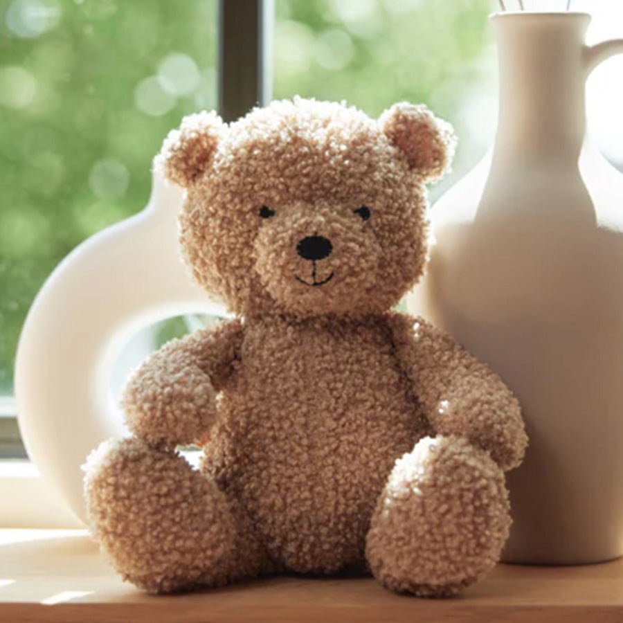 Kuscheltier Teddybär aus Bouclé - little something