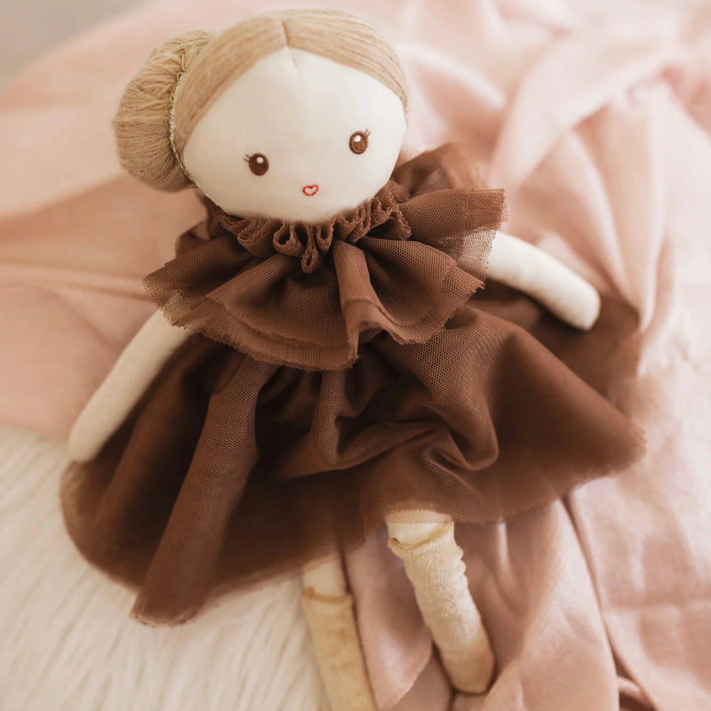 Puppe aus Stoff Dollie - little something