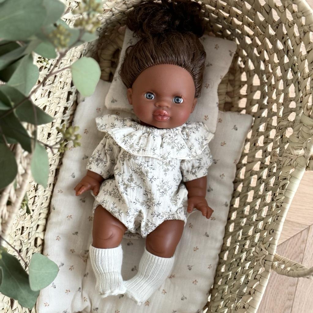 Puppe "Charlie" 34cm mit braunen Haaren und blauen Augen - little something