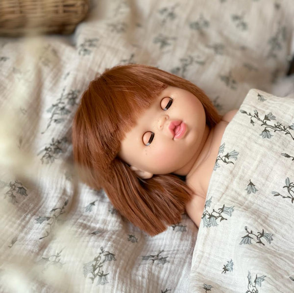Puppe mit Haaren 34cm - schlafende Augen "sleepy" - little something